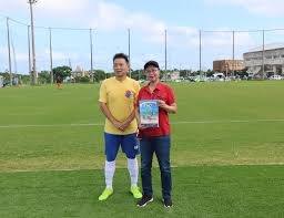 模仿帝模仿詹姆斯是如何训练的，迅若奔雷，心无旁骛