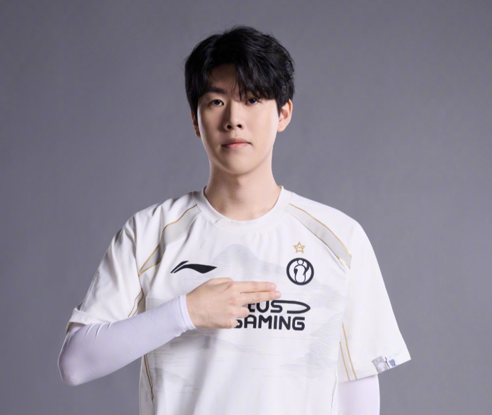 次强调了 次强调了